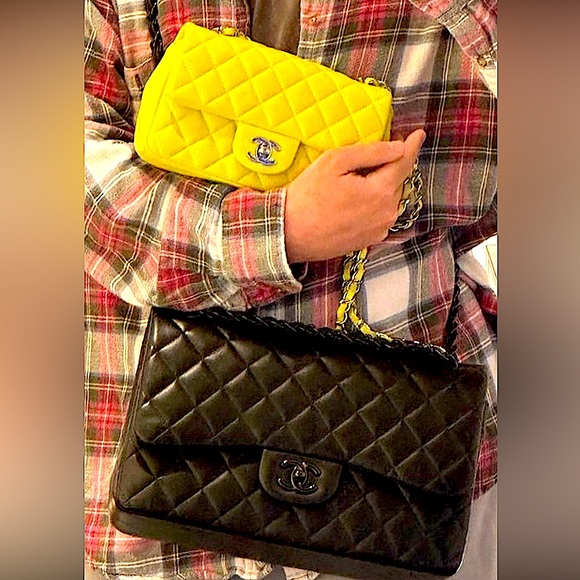 Chanel - Picture 12 of 16